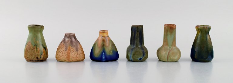 Six Belgian miniature vases in glazed ceramics. Mid-20th century.
