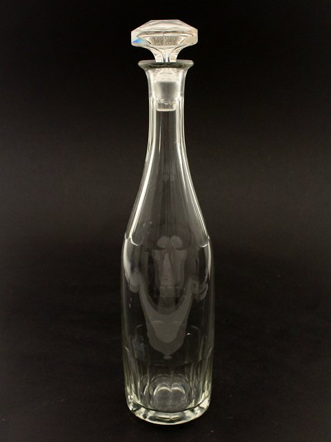 Red wine decanter