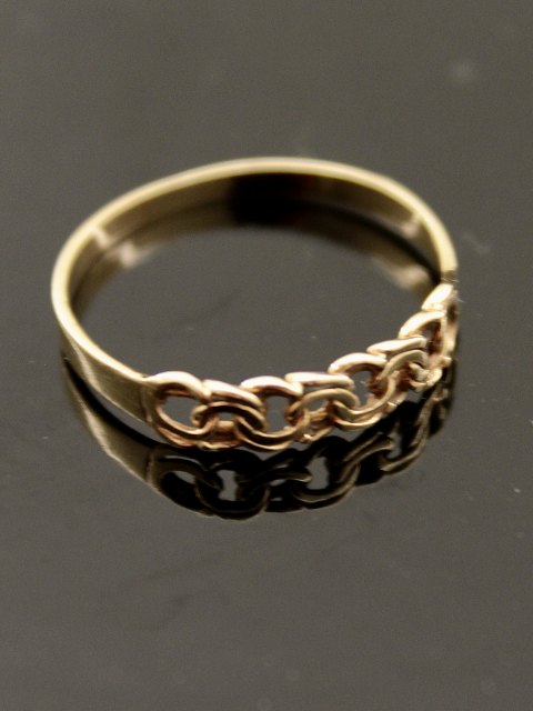 8 carat gold ring