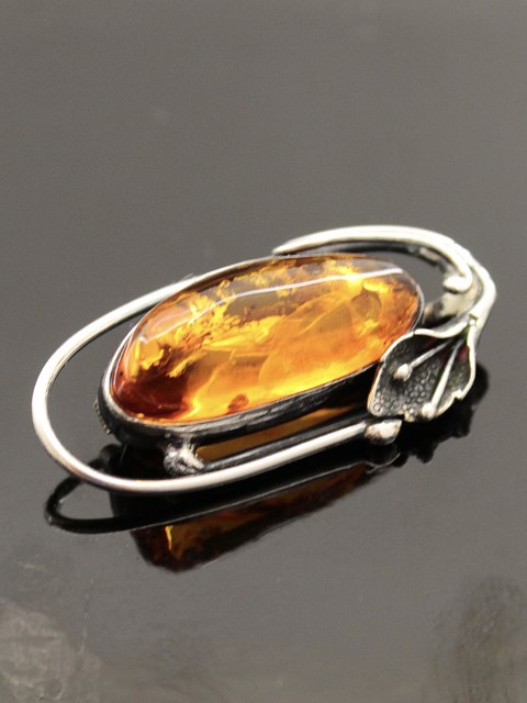 Sterling silver brooch