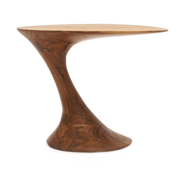 Morten Stenbæk, Denmark, walnut lamp table. Signed. H: 51cm. Top: 62x35cm