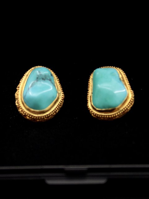 14 ct. gold ear clips
