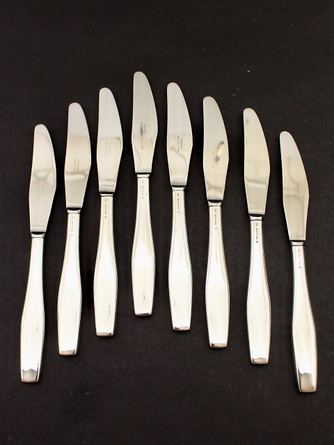 Charlotte knives