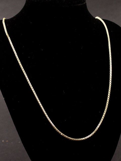 8 ct.t gold necklace