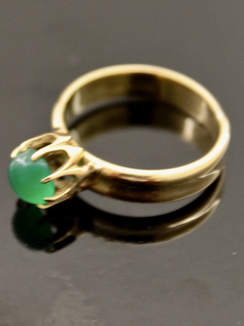 14 carat gold ring