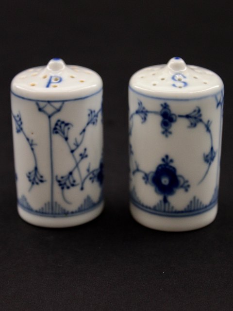 B&G blue fluted salt pepper