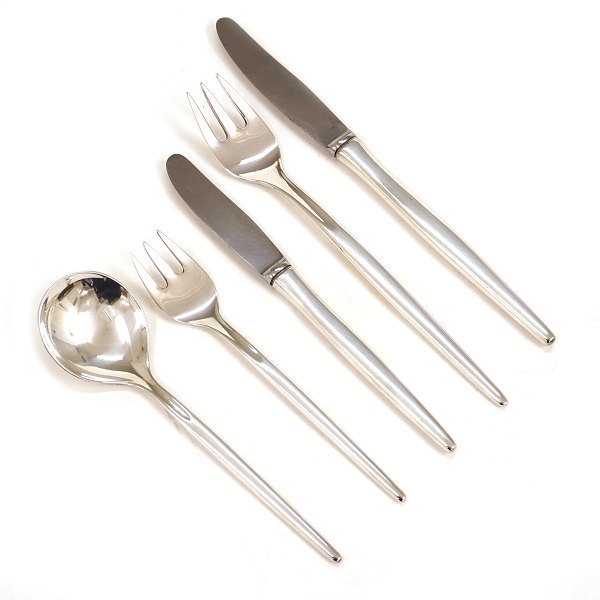 Tulip Sterlingsilver cutlery for 6 persons by A. Michelsen, Copenhagen, Denmark. 
(35)