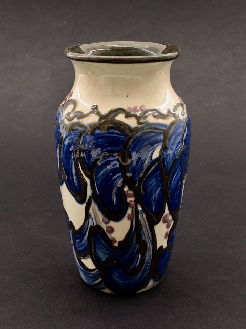 Ceramic vase