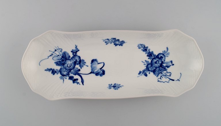 Royal Copenhagen Blue Flower Curved dish. Model number 10/1867. Dated 1969-1974.
