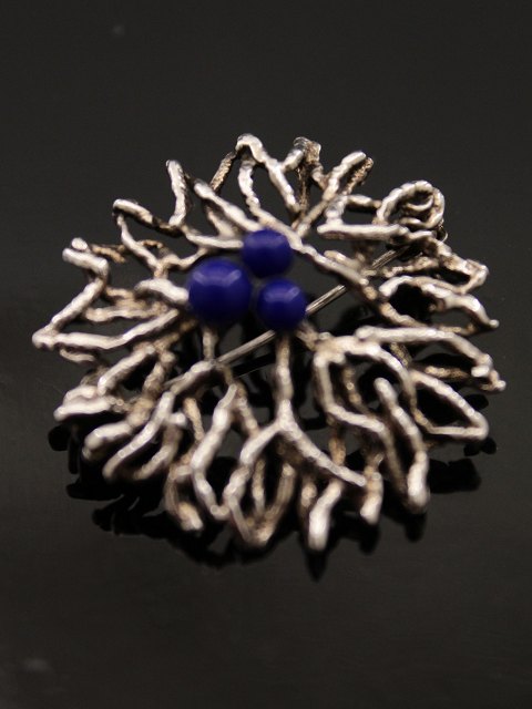 Modern sterling  brooch