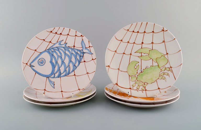 Ernestine, Salerno. Six plates in glazed faience with hand-painted fish and 
shellfish. Italian design. Dated 1955.
