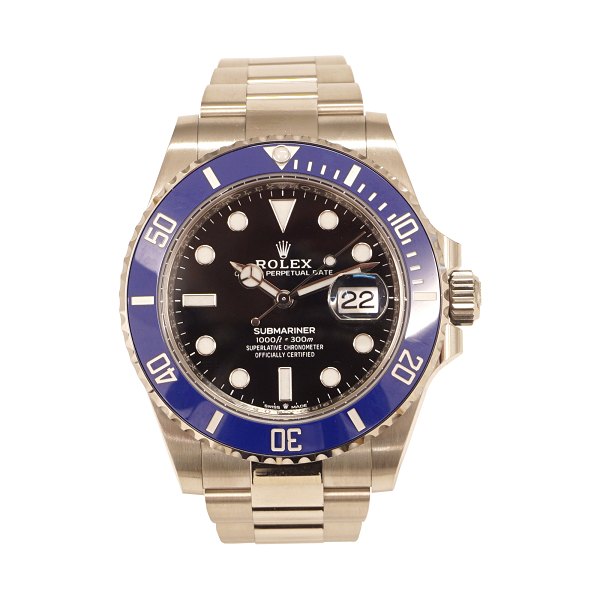 Rolex Submariner Date 126619LB "Smurf" white gold. Year: October 2021. Full set. 
Condition 10/10. D: 41mm