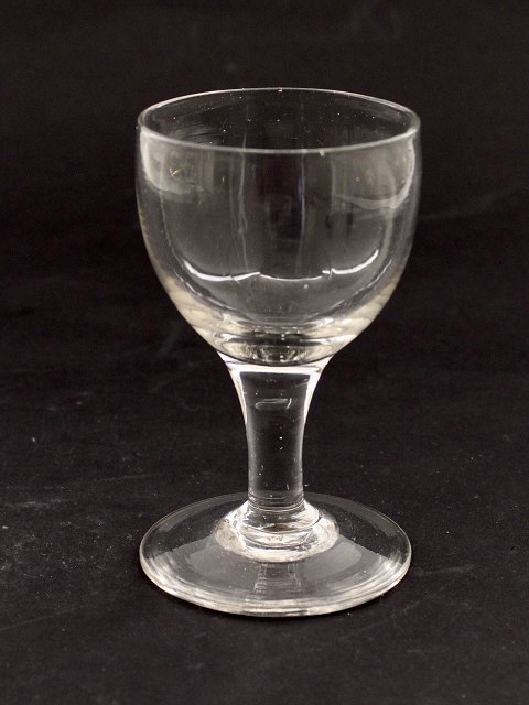 Wine glass