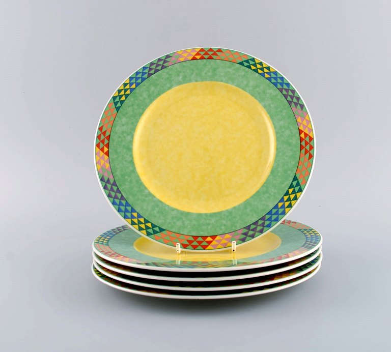 Gallo Design, Germany. Five Pamplona porcelain plates. Colorful decoration. Late 
20th century.

