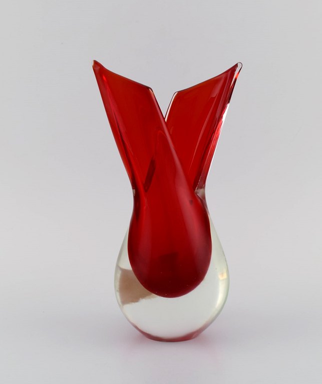 Murano vase in red and clear mouth blown art glass. Italian design, 1960s.
