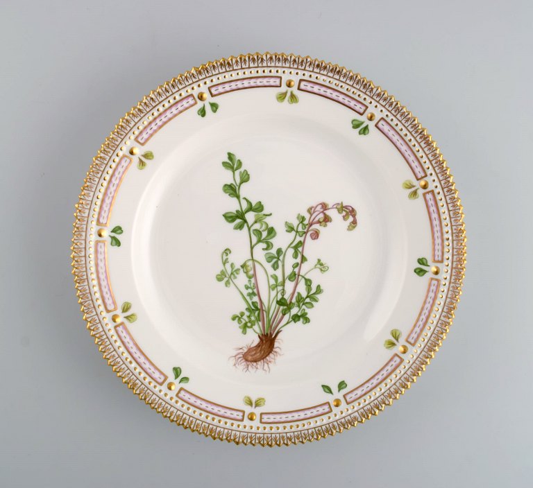 Royal Copenhagen Flora Danica lunch plate in hand-painted porcelain with flowers 
and gold decoration. Model number 20/3550.
