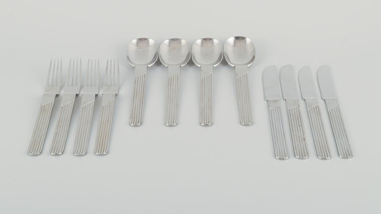Nils Johan. Modernist Swedish design. Complete dinner service for four persons.