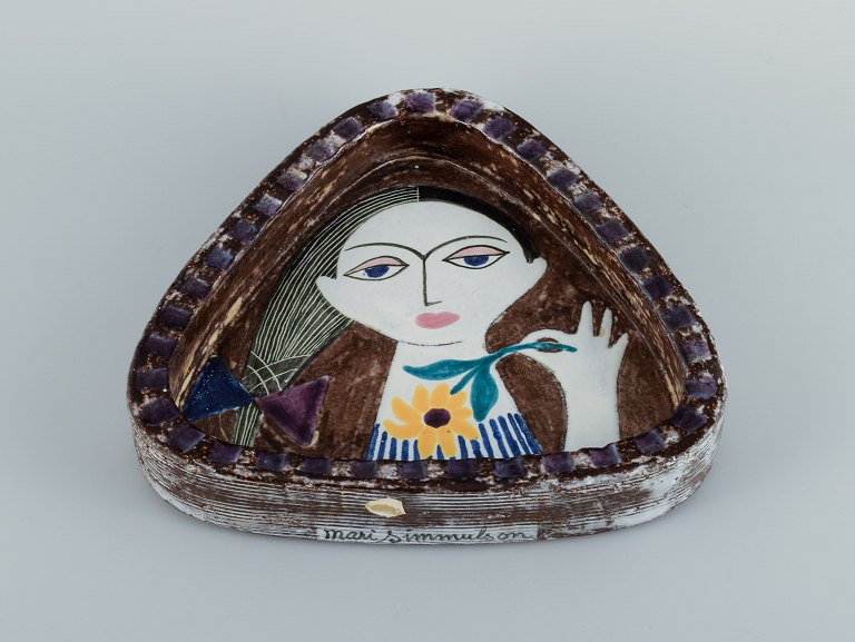 Mari Simmulson for Upsala Ekeby, ceramic dish with a woman