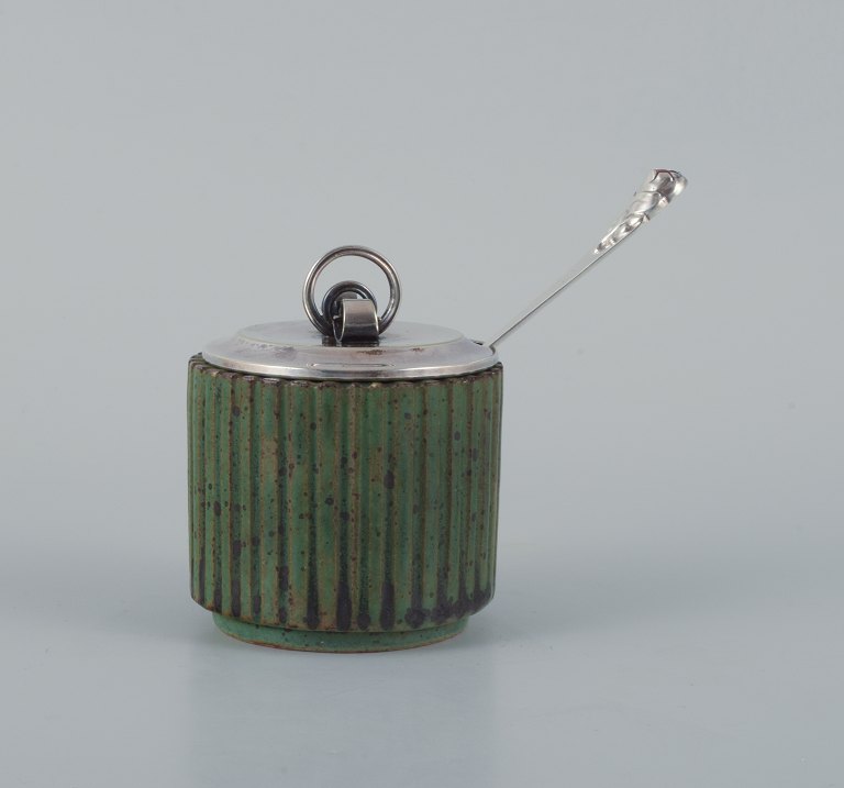 Arne Bang, ceramic marmalade jar in grooved design. Beautiful dark green glaze.