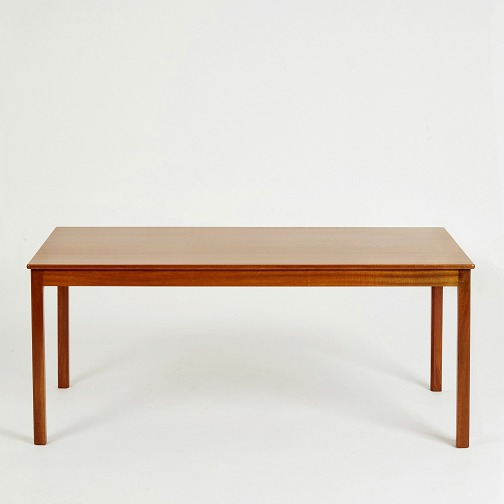 Rud Rasmussen Snedkerier. Mahogany coffee table