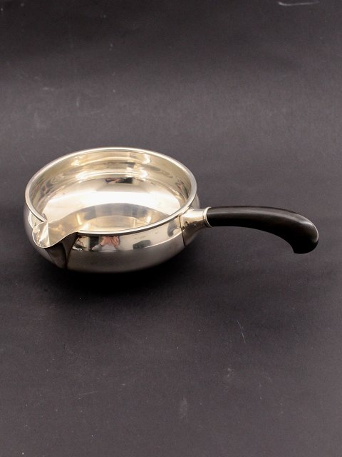 830 silver saucepan