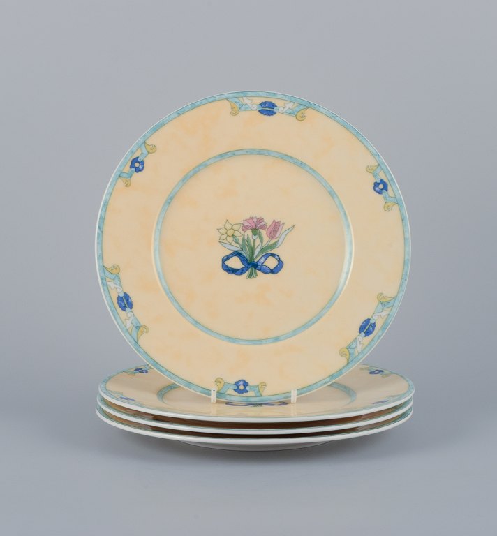 Villeroy & Boch, et sæt på fire Castellina tallerkner i porcelæn dekoreret med 
blomstermotiver.