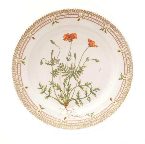 Large Flora Danica porcelain plate 3524 by Royal Copenhagen. "Papaver Argemone 
L"
D: 33cm