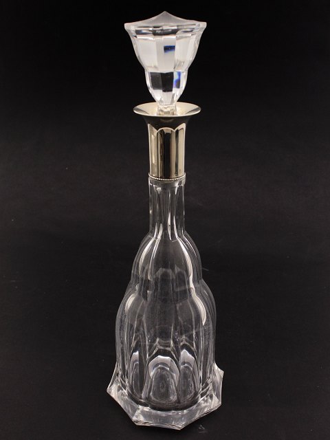 Crystal decanter