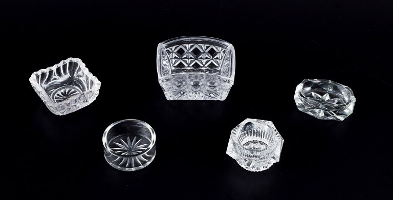 Fåglavik Glasbruk (1874-1980), Sweden.
Five salt cellars in clear handcrafted glass.