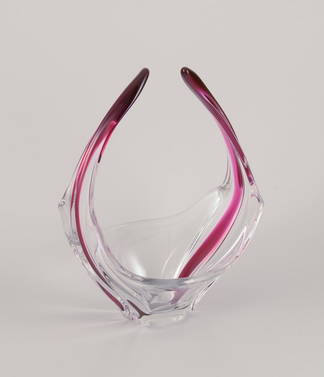 Val St. Lambert, Belgium. Large art glass bowl. Clear glass with a violet 
stripe. Art Deco.