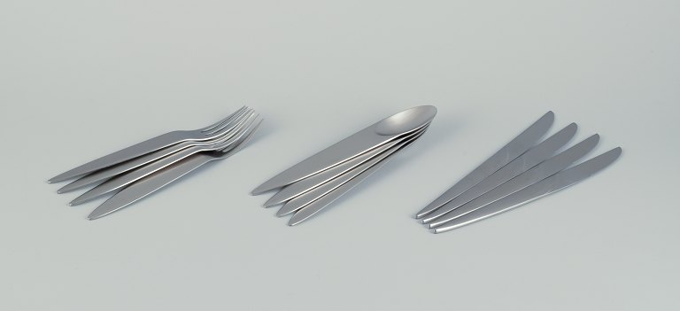 Appetize, Nedda El-Asmar for Gense, Sweden.
Dinner service for four people.