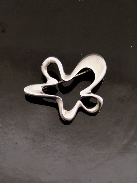 Georg Jensen "Splash" brooch 321