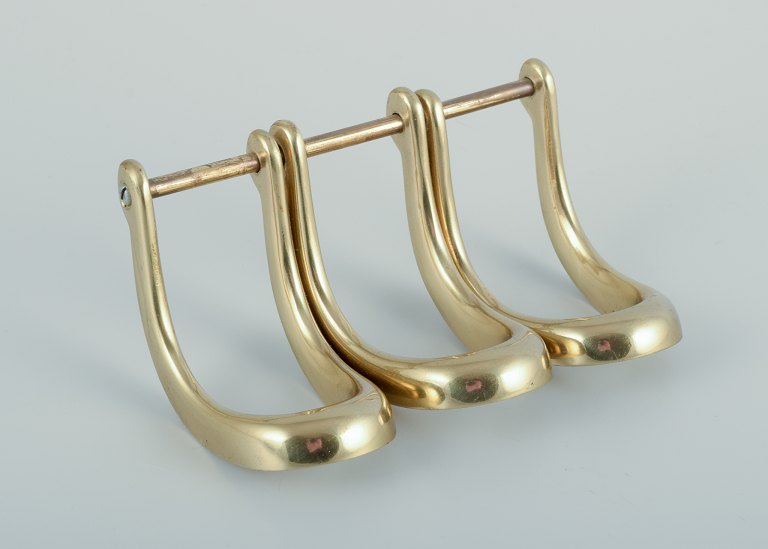 Carl Auböck, adjustable pipe holder in brass for three pipes.