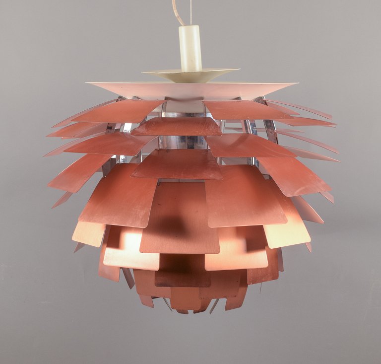 Poul Henningsen for Louis Poulsen. "Kogle" pendel.