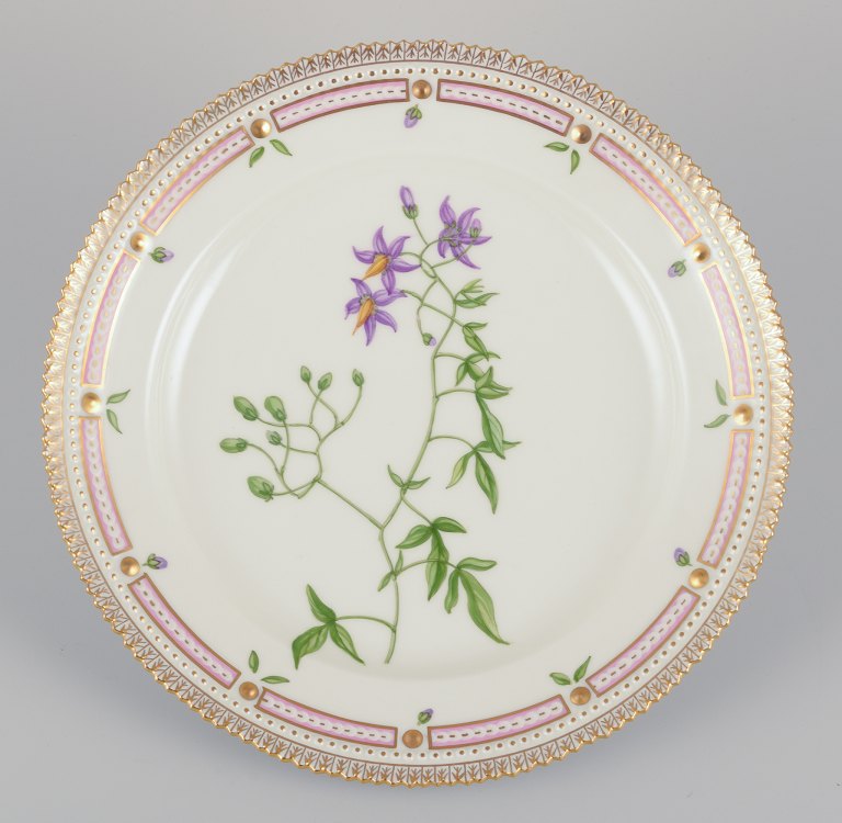 Royal Copenhagen Flora Danica lunch plate.