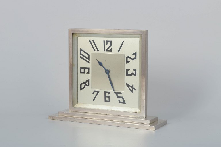 Art Deco silver-plated mantel clock