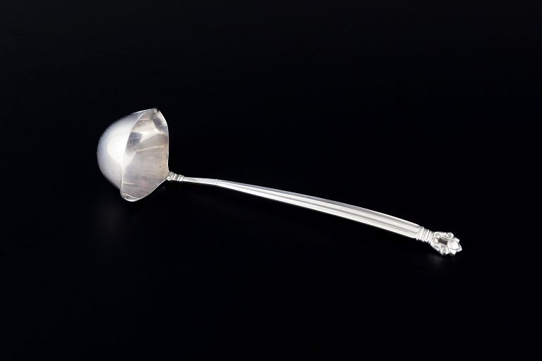 Georg Jensen
Butter sauce ladle in the “Acorn” pattern.
Sterling silver.