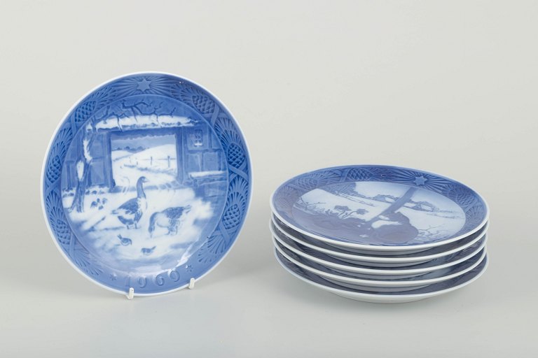 Royal Copenhagen
6 Christmas plates.
1969, 1970, 1971, 1972, 1975 og 1976.
