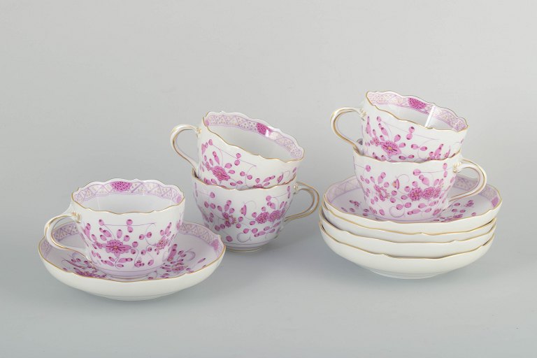 Meissen, “Pink Indian”
Tea set for 5 persons, early 20th century.