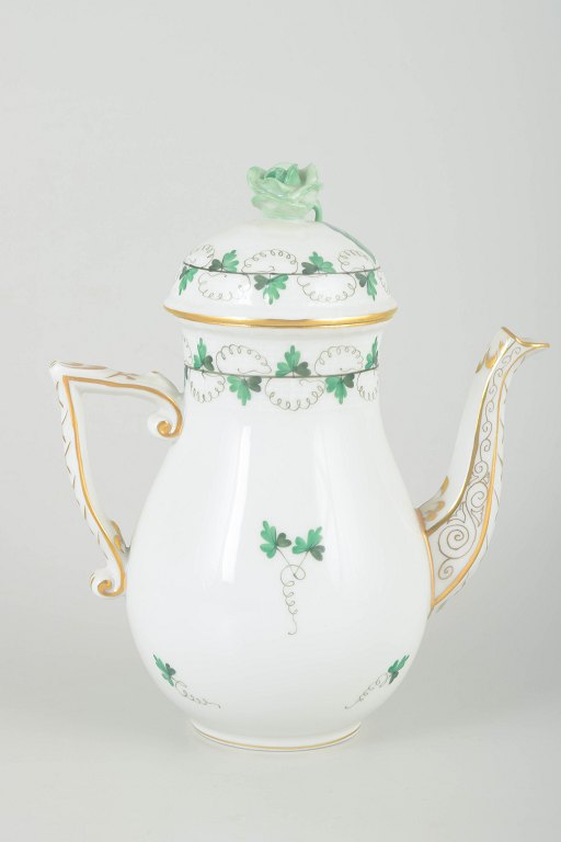 Herend, Hungary
Mocha pot with lid, mid-20th century.