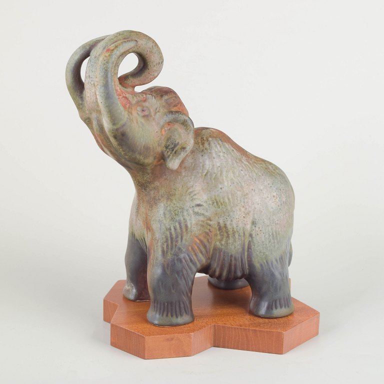 Gunnar Nylund for RörstrandMammuth, rare model, mid-20th century.