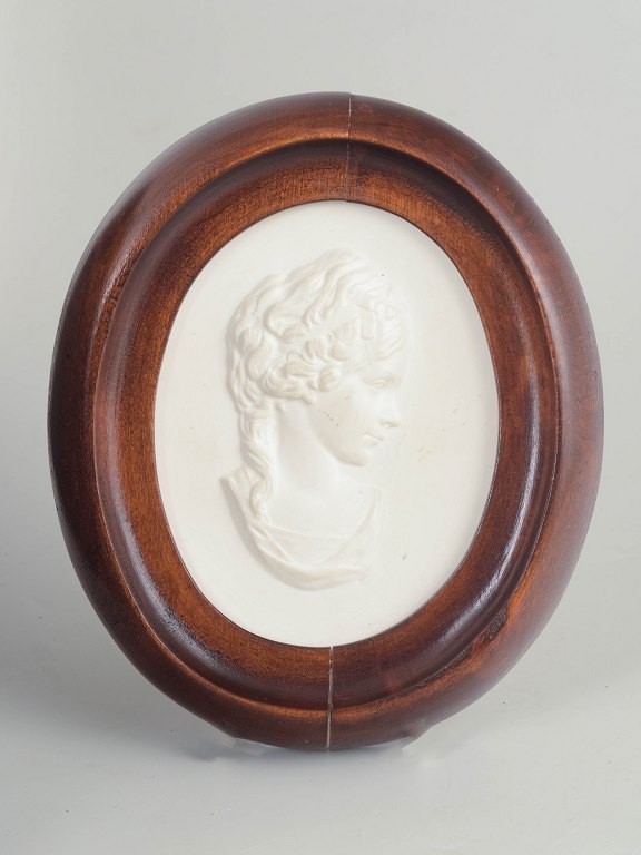 MeissenBiscuit plaque, c. 1970s.