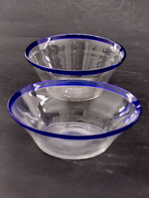 A pair of ymer bowls