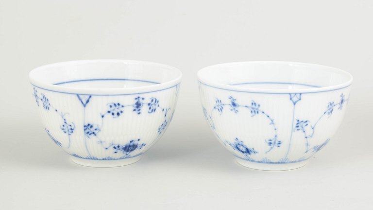 Royal Copenhagen Blue Fluted Plain set of two bowls.