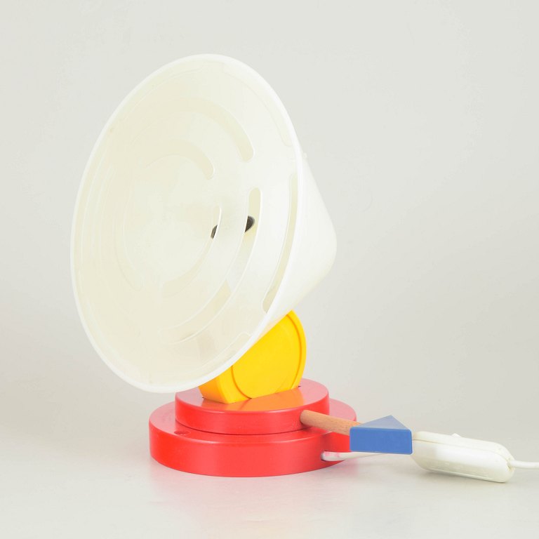 "Stoja" wall and table lamp, Memphis style.