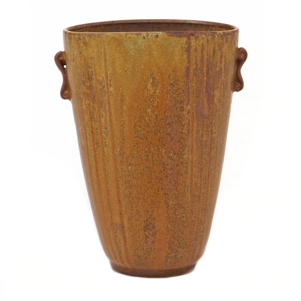 Arne Bang stoneware vase signed AB 70. H: 14,2cm