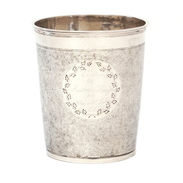 Large Danish end 17th century silver cup by Hans Nielsen Wolgast, Copenhagen, before 1700-1711.Dated 1698.H: 11,5cm. D: 9,9cm