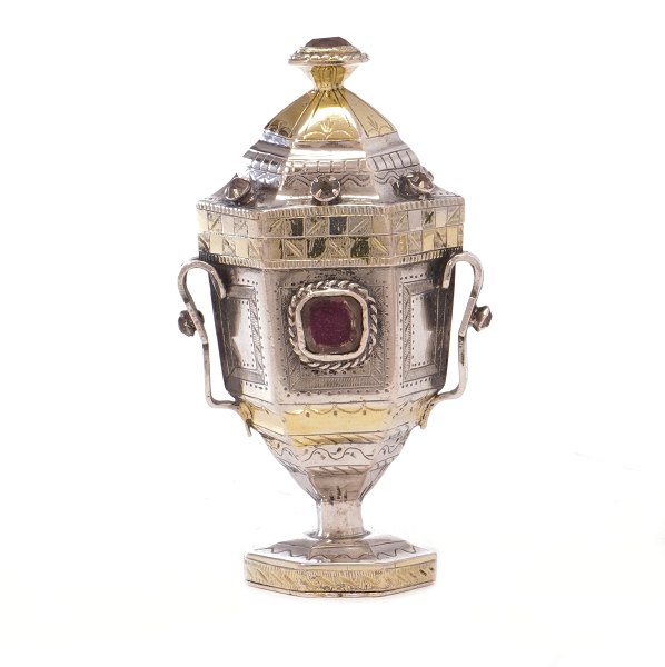 Riechdose aus silber von Christian Andersen, Leck, um 1800-20. H: 9,4cm