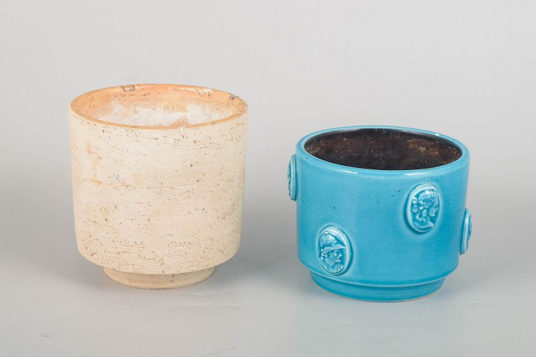 Pair of vases and flower pots by Aldo Londi for Bitossi.