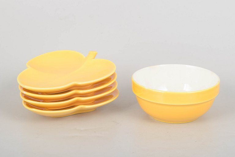 Aluminia, set of four small dishes and a bowl.